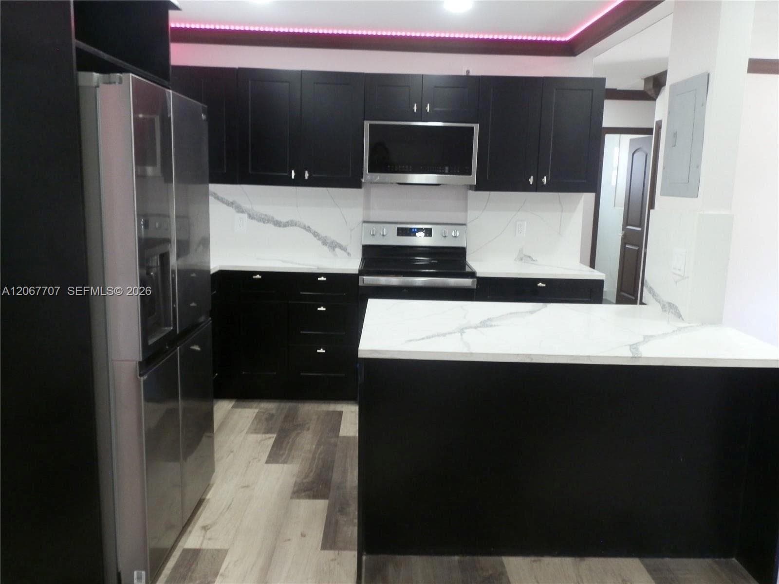 18011 NW 6th Pl # 0, Miami Gardens, FL 33169 — zdjęcie 5