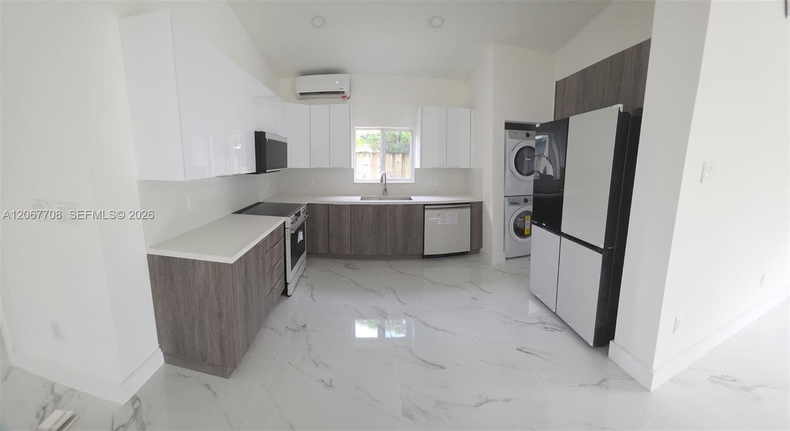 111 NE 45th St, Oakland Park, FL 33334 — zdjęcie 5