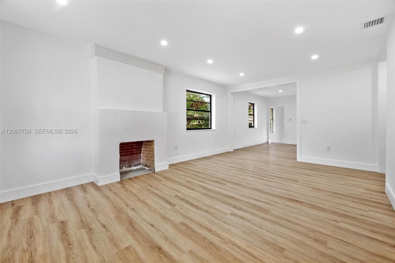 1521 NW 33rd St, Miami, FL 33142 — zdjęcie 4