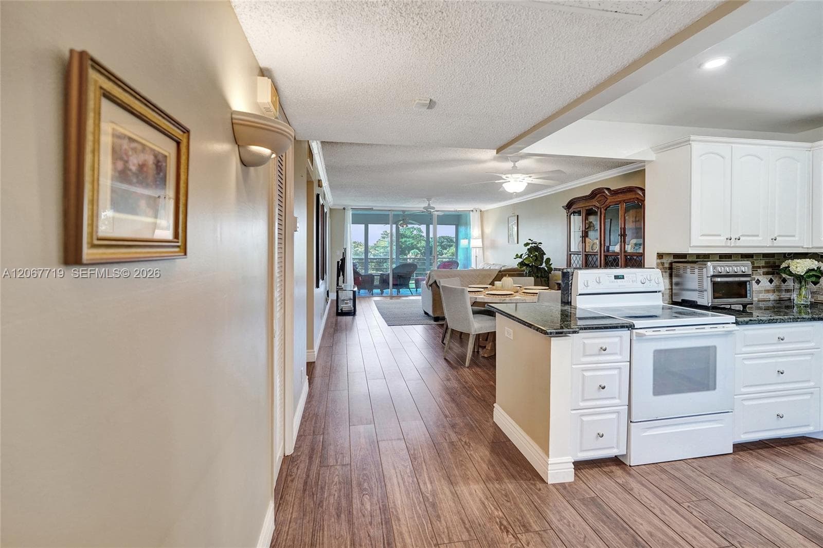 605 Oaks Dr # 504, Pompano Beach, FL 33069 — zdjęcie 2