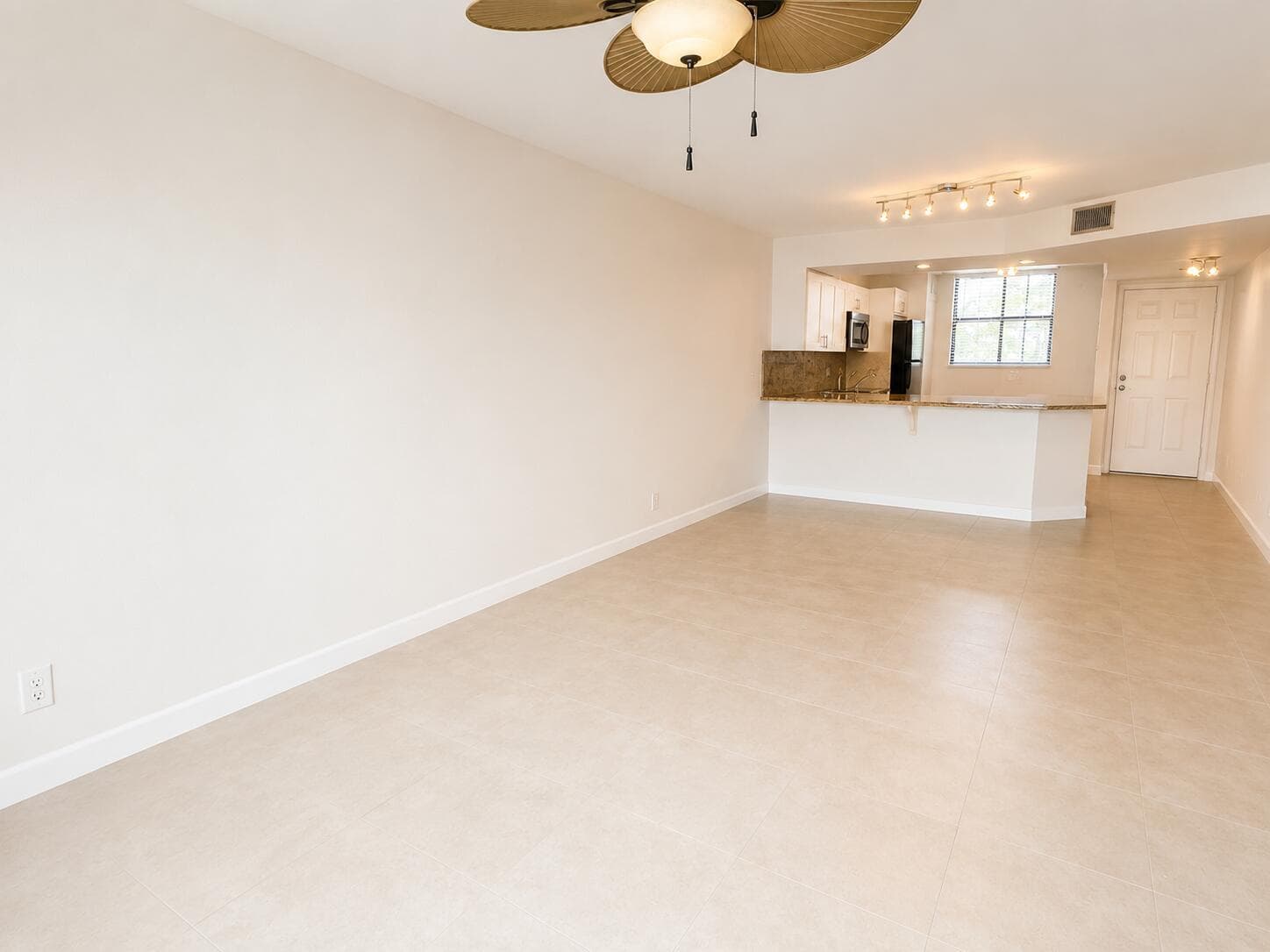 115 Lake Emerald Drive # 210, Oakland Park, FL 33309 — zdjęcie 3