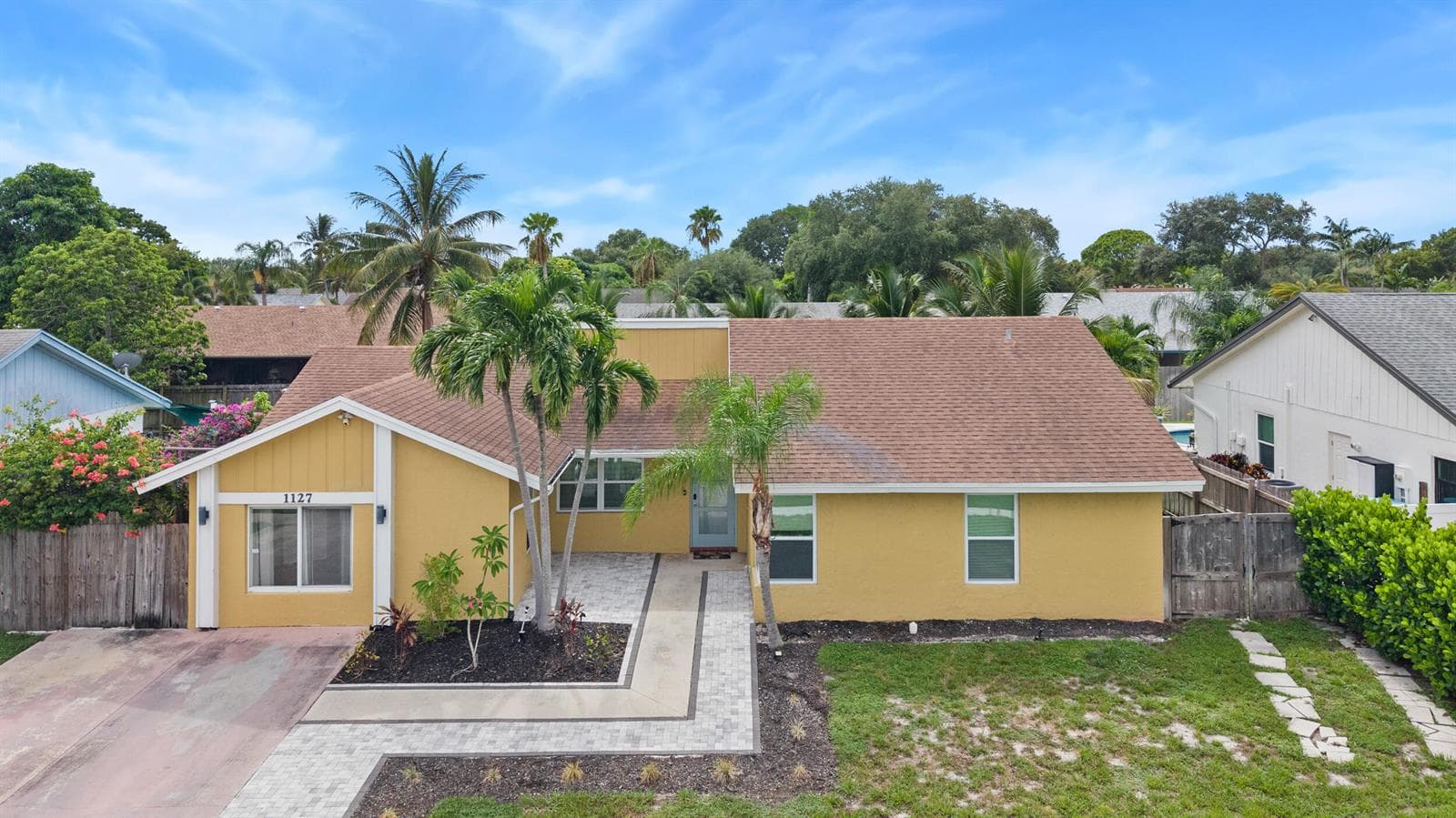 1127 NW 9th Street, Boynton Beach, FL 33426