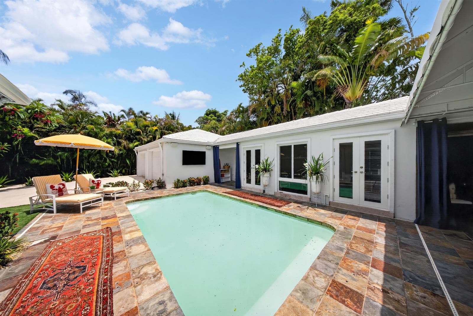 714 S ATLANTIC Drive, Lantana, FL 33462 — zdjęcie 2