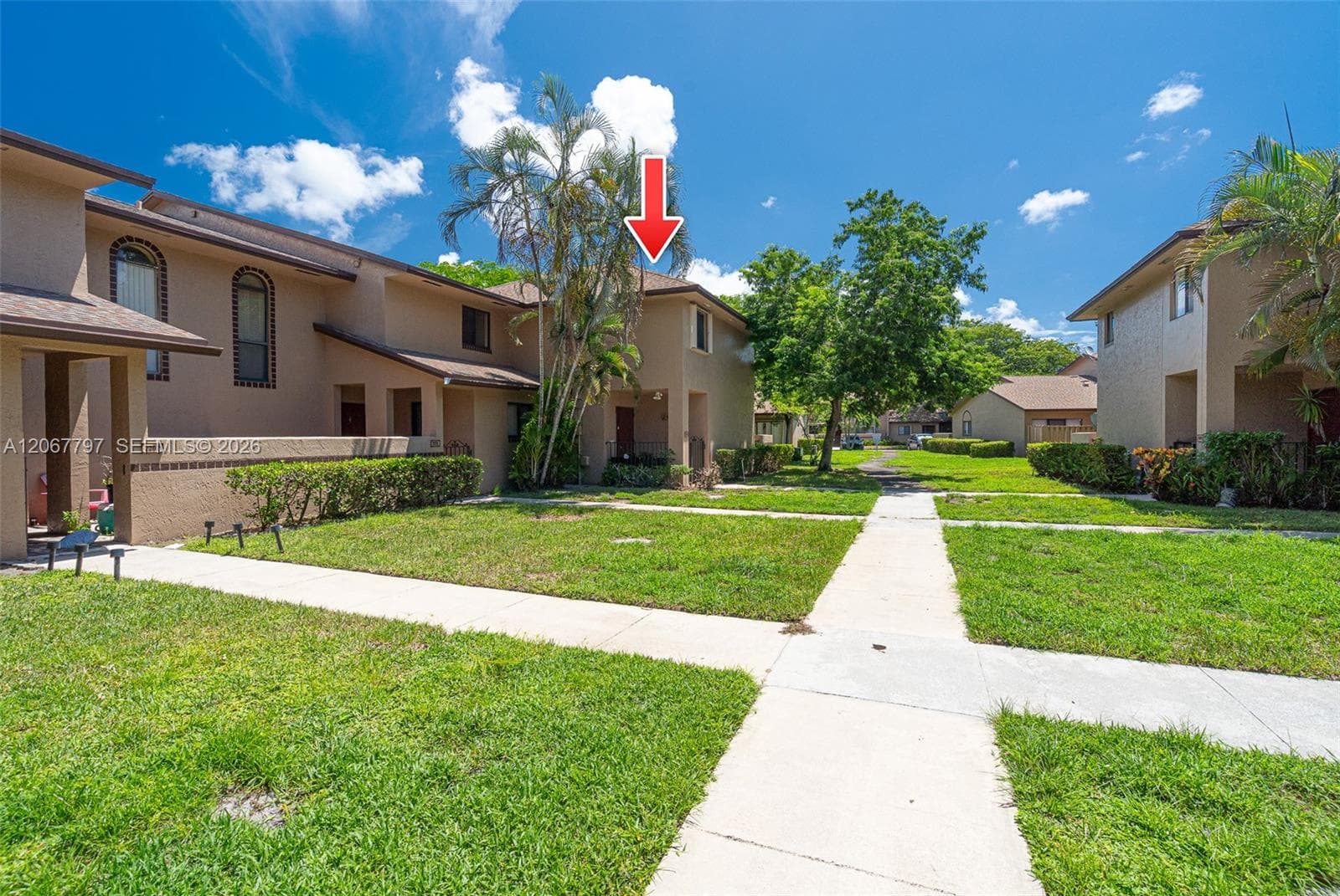 2214 NW 39th Ave, Coconut Creek, FL 33066 — zdjęcie 2