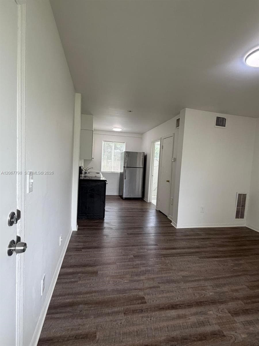 670 NE 88th Ter # 5, Miami, FL 33138 — zdjęcie 3