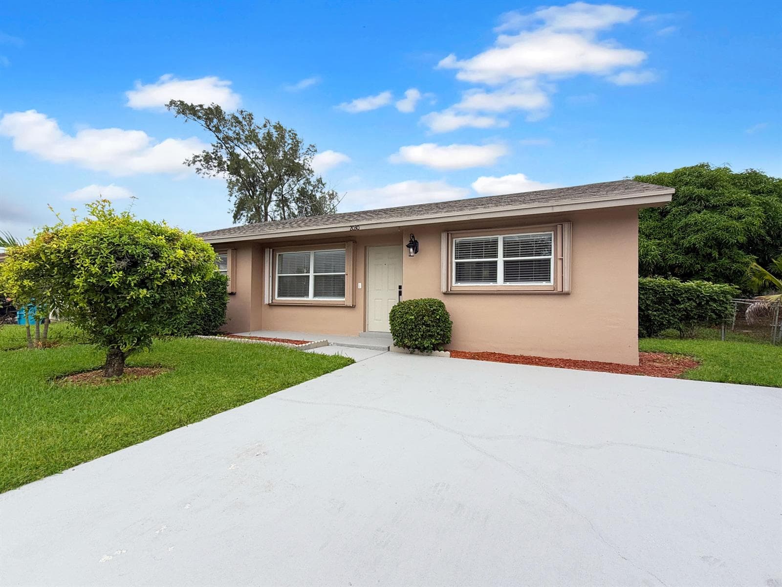 2030 NE 1st Lane, Boynton Beach, FL 33435 — zdjęcie 2