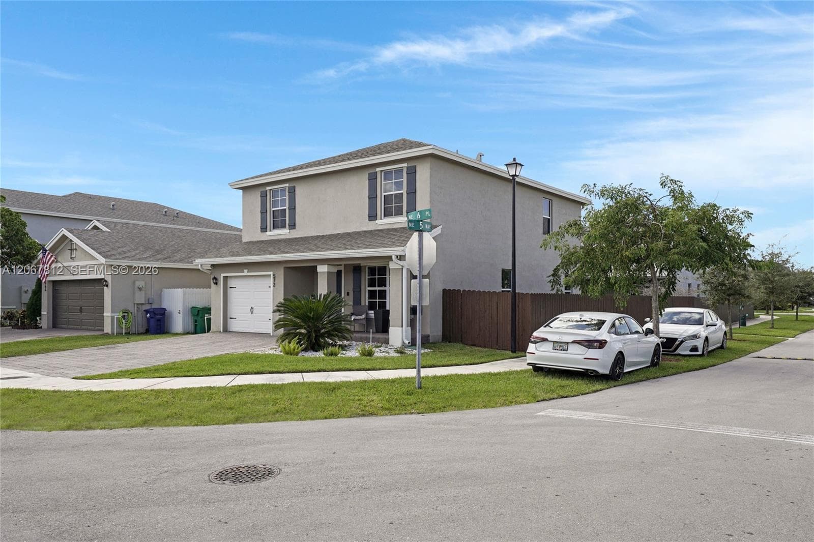 572 NE 6th Pl, Homestead, FL 33034 — zdjęcie 2