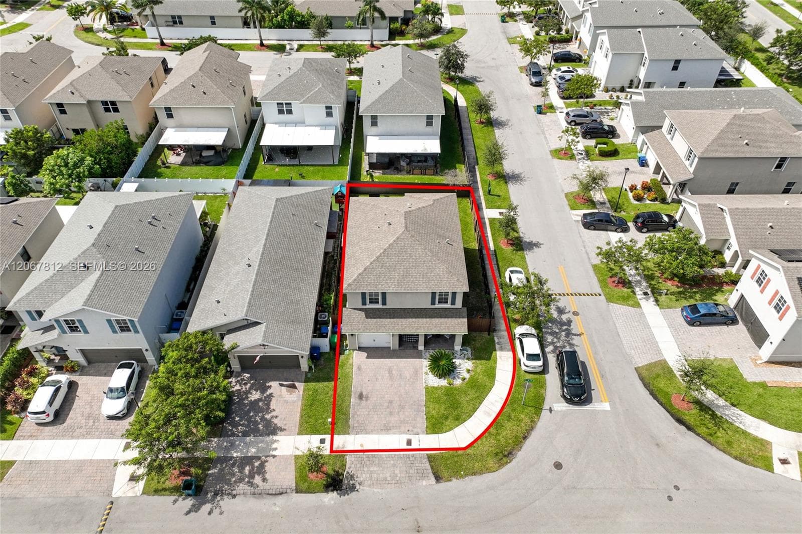 572 NE 6th Pl, Homestead, FL 33034 — zdjęcie 4