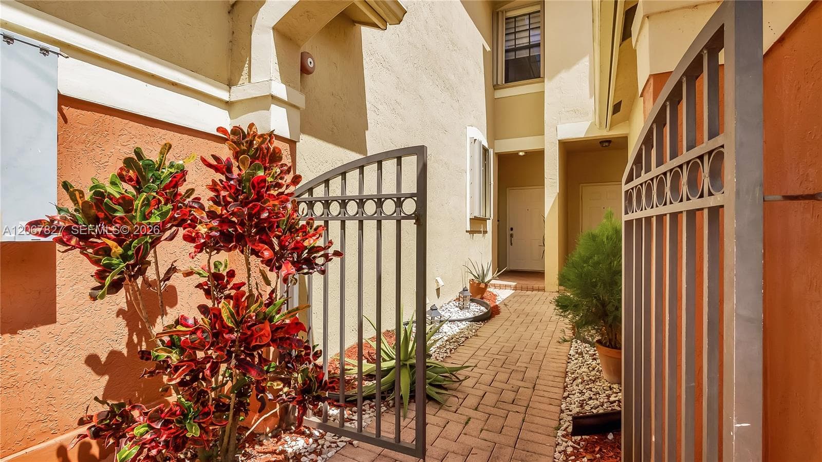 3889 Tree Top Dr # 3889, Weston, FL 33332 — zdjęcie 2