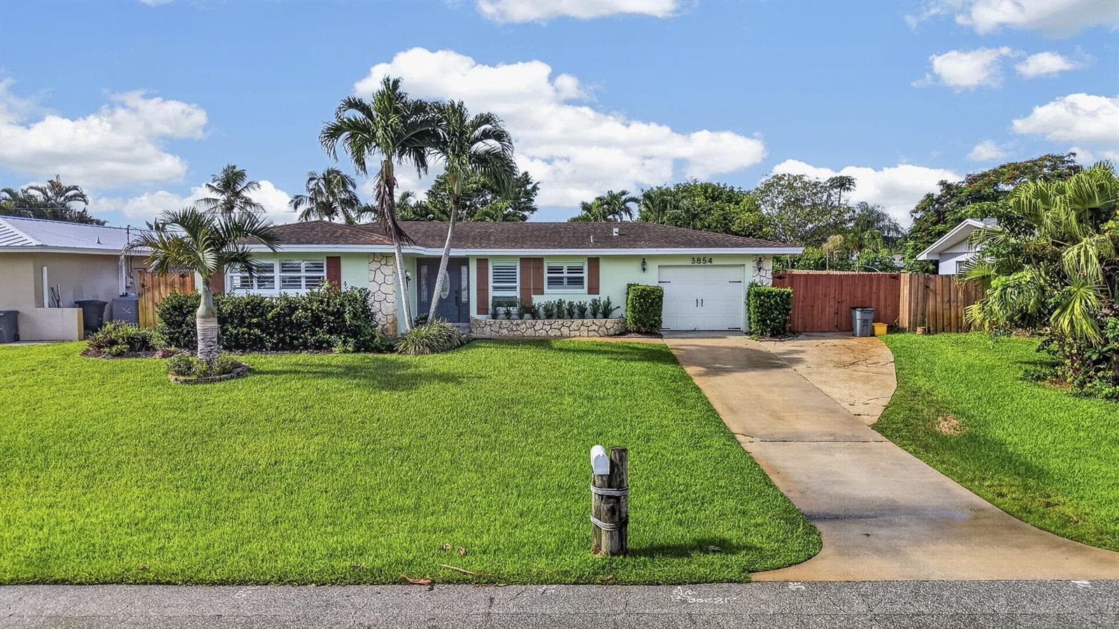 3854 BUTTERCUP Circle S, Palm Beach Gardens, FL 33410 — zdjęcie 2