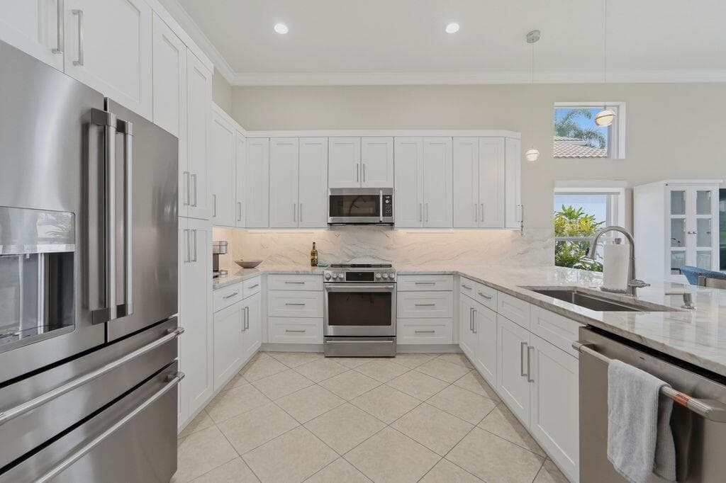 9841 Casa Mar Drive, Lake Worth, FL 33467