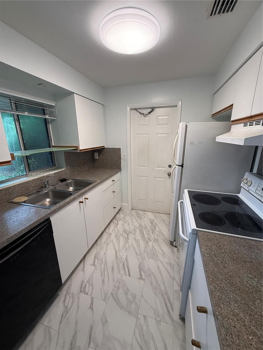 3558 Everglades Rd, Palm Beach Gardens, FL 33410 — zdjęcie 4