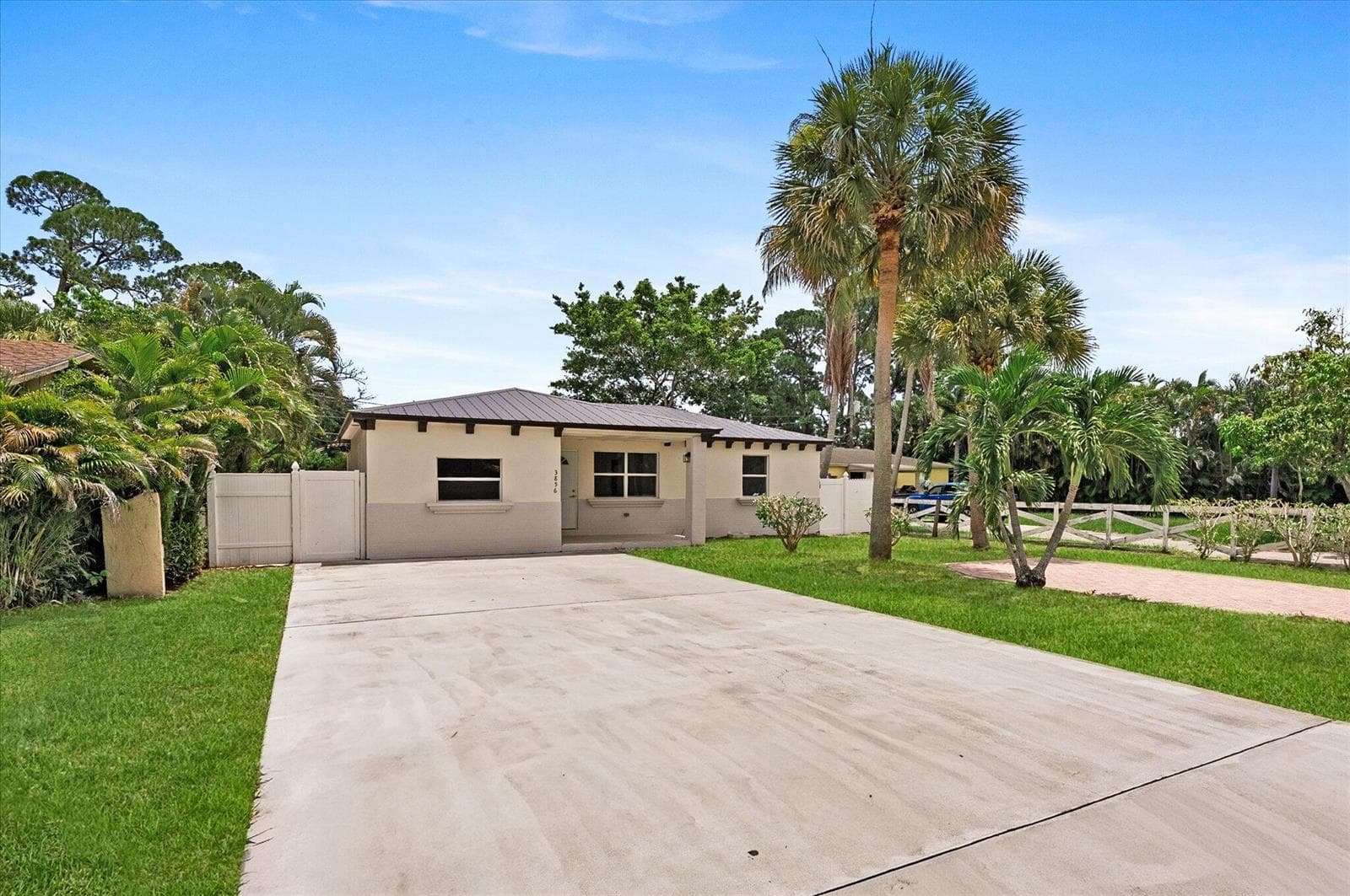 3856 Corrigan Court, FL 33461