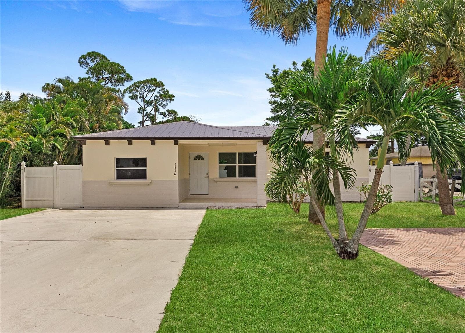 3856 Corrigan Court, FL 33461 — zdjęcie 4