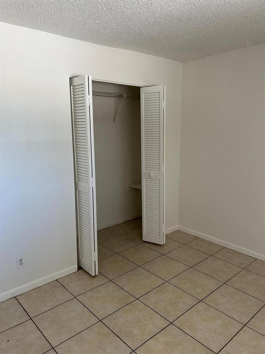 850 E COMMERCIAL Boulevard # 210A, Oakland Park, FL 33334 — zdjęcie 4