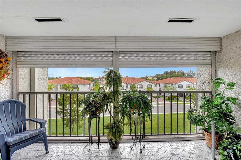 4070 Tivoli Court # 307, Lake Worth, FL 33467 — zdjęcie 2