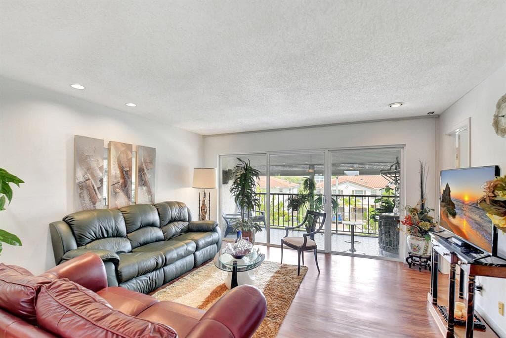 4070 Tivoli Court # 307, Lake Worth, FL 33467 — zdjęcie 3
