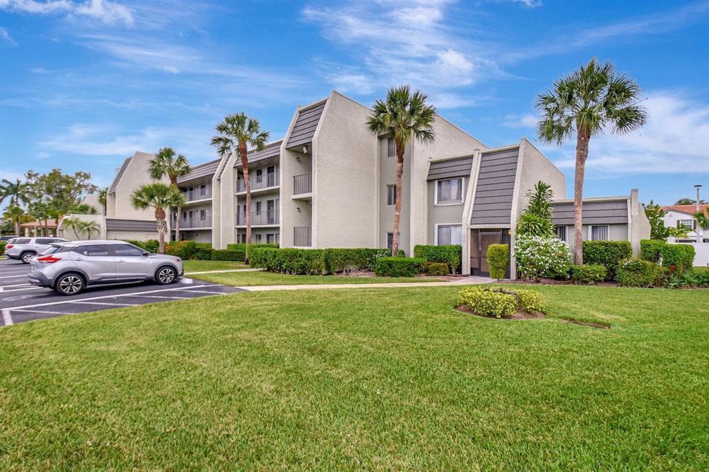 4070 Tivoli Court # 307, Lake Worth, FL 33467 — zdjęcie 5
