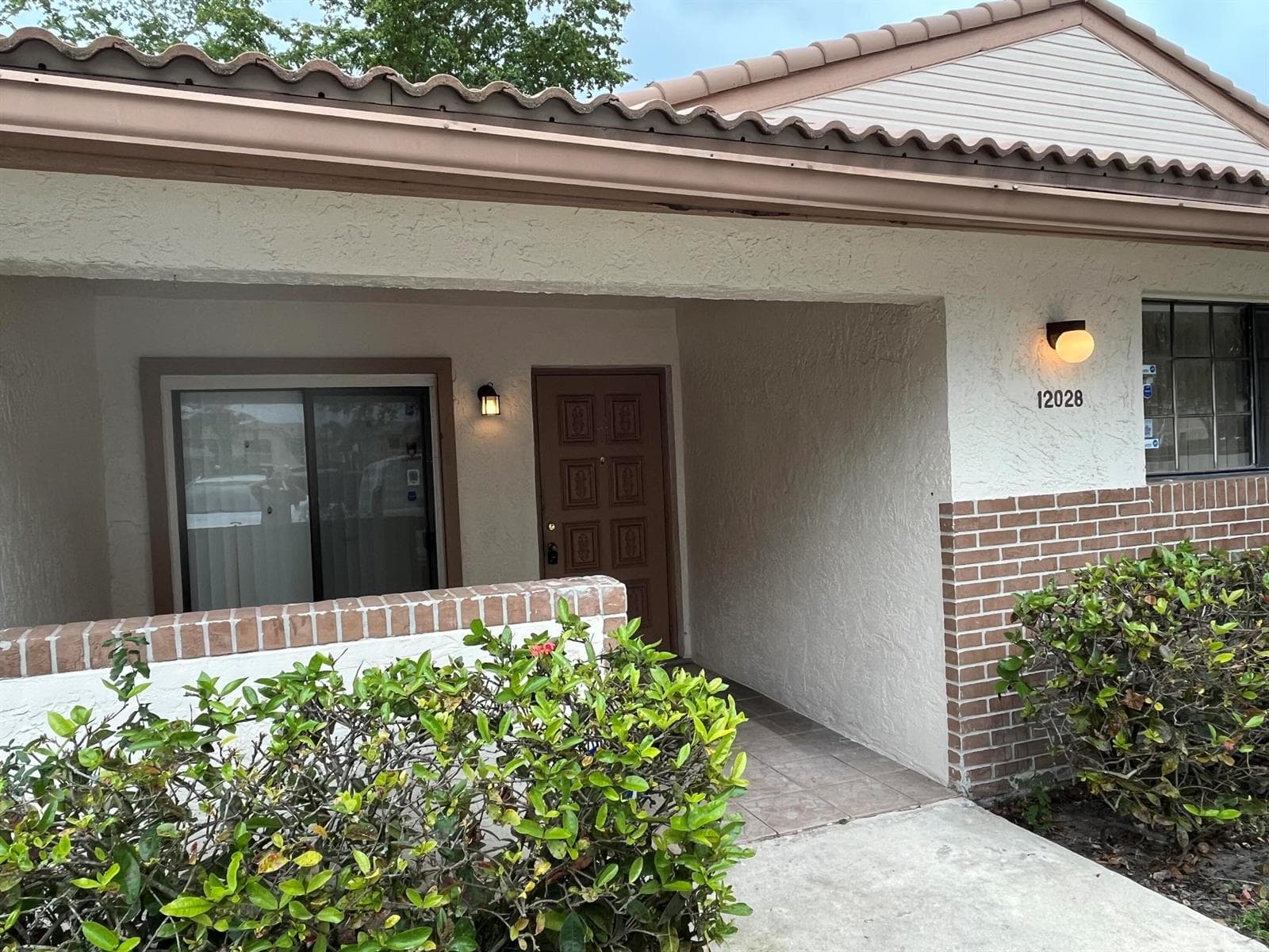 12028 ROYAL PALM Boulevard # 3-F, Coral Springs, FL 33065 — zdjęcie 2