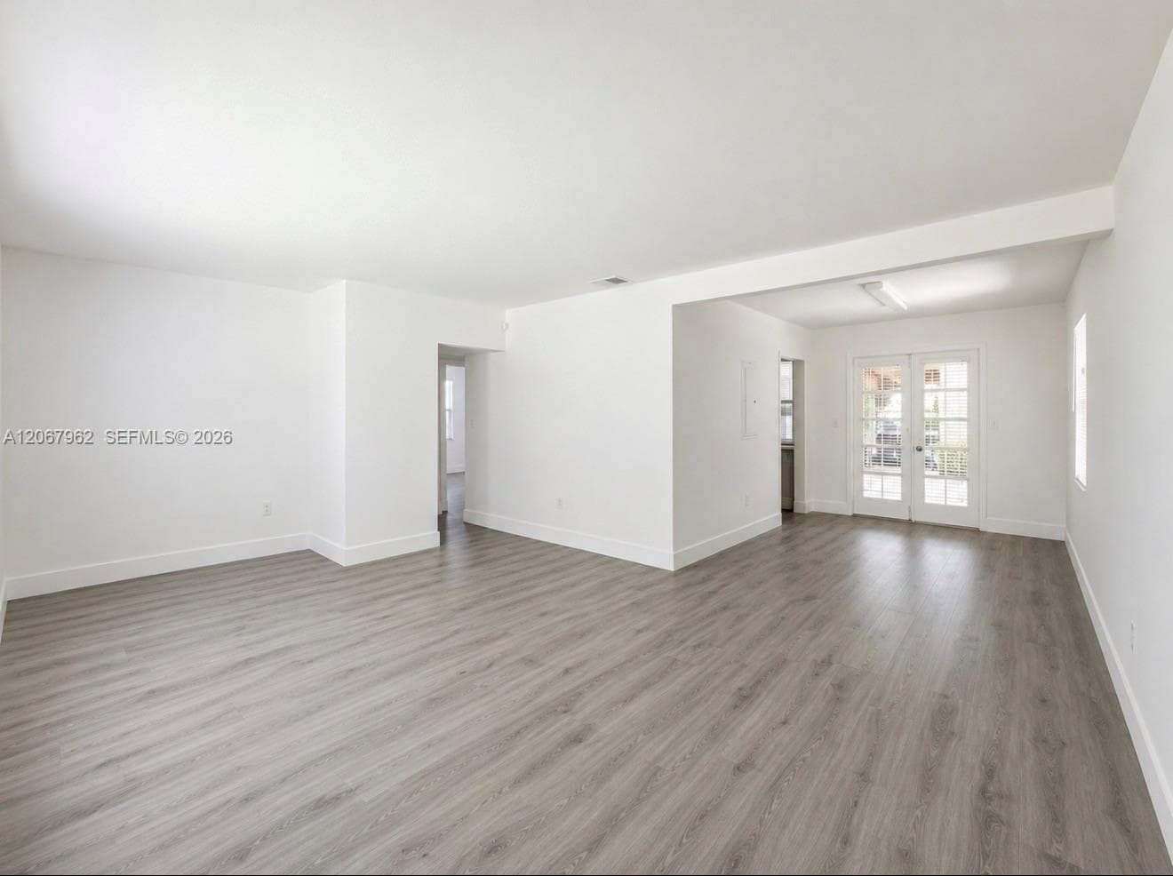 4060 SW 6th St, Miami, FL 33134 — zdjęcie 2
