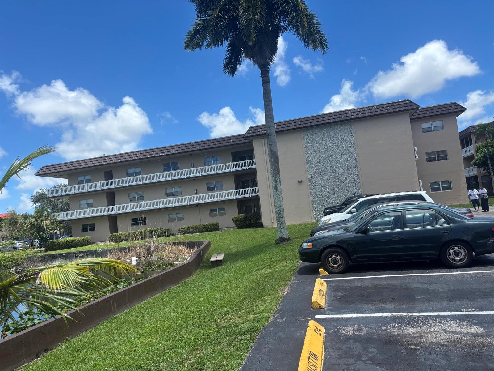 5861 NW 16TH Place # 113, Sunrise, FL 33313