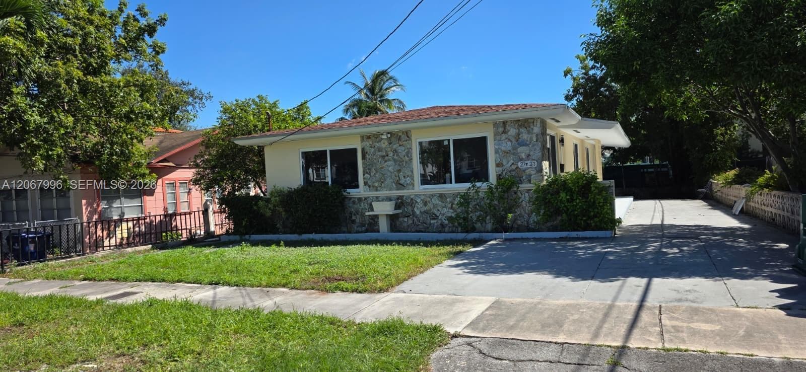 21 NW 32nd Ct, Miami, FL 33125 — zdjęcie 3