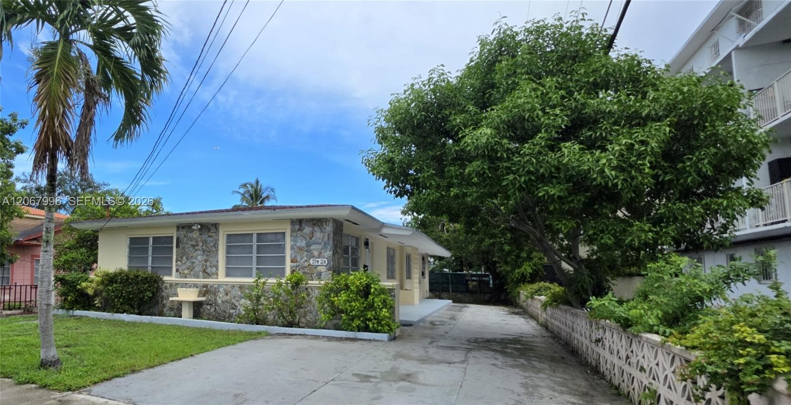 21 NW 32nd Ct, Miami, FL 33125 — zdjęcie 5