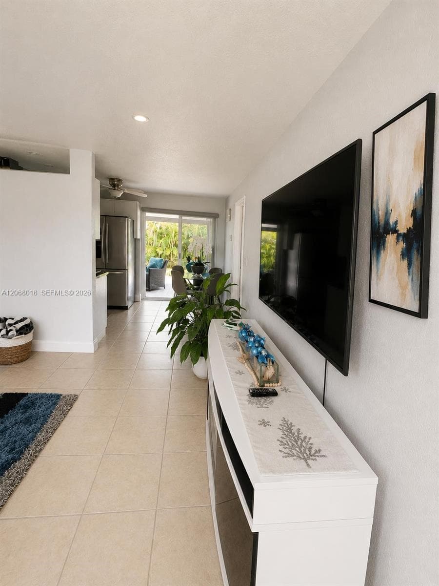4910 SW 16th St, Fort Lauderdale, FL 33317 — zdjęcie 2