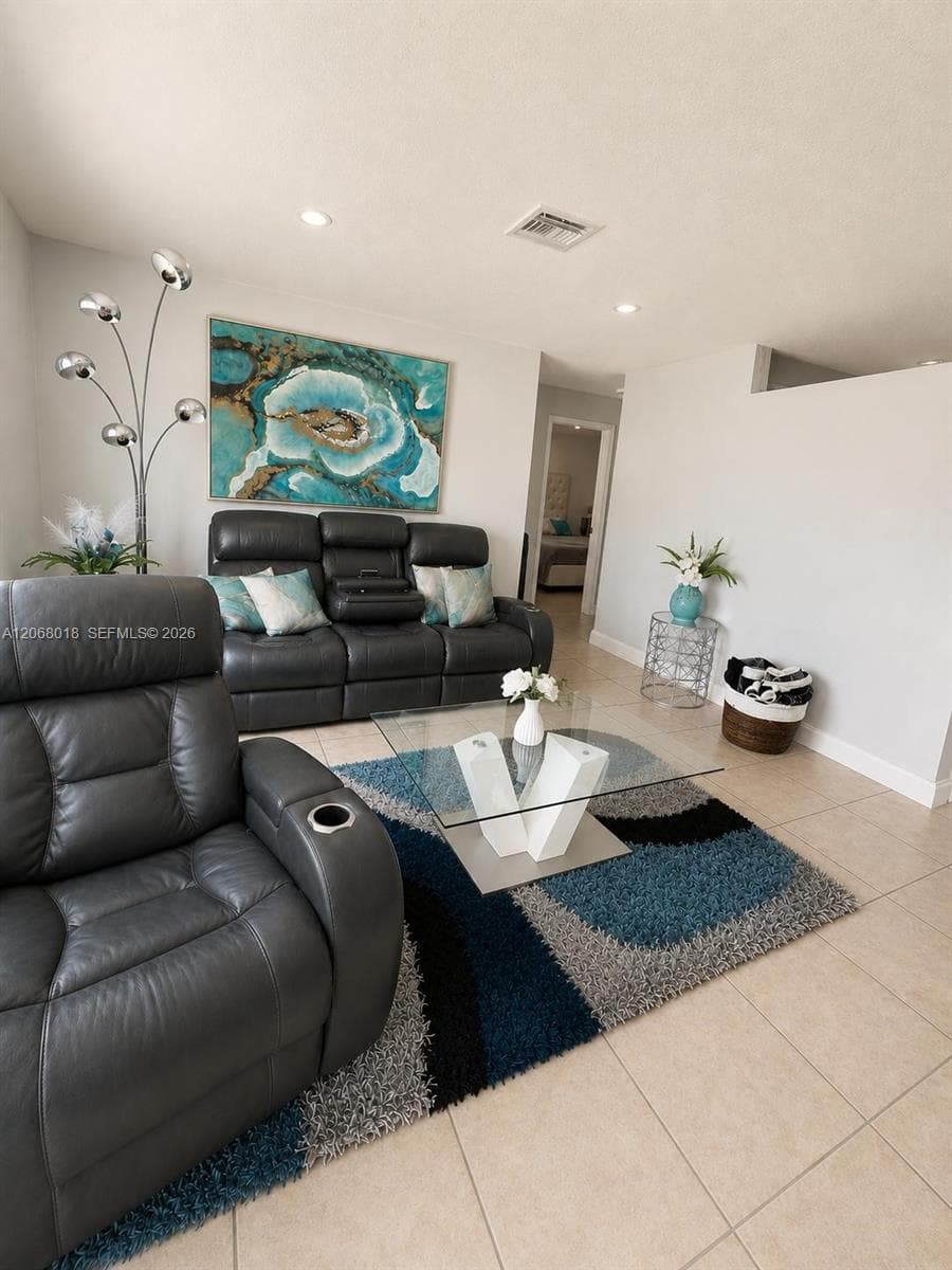 4910 SW 16th St, Fort Lauderdale, FL 33317 — zdjęcie 3