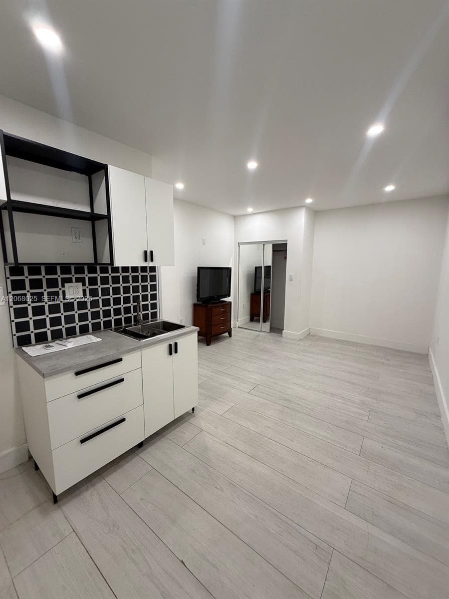 1140 N Douglas Rd # 1, Pembroke Pines, FL 33024 — zdjęcie 2