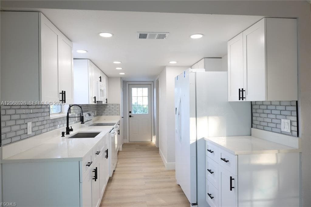 3906 28TH ST SW, Lehigh Acres, FL 33976 — zdjęcie 5