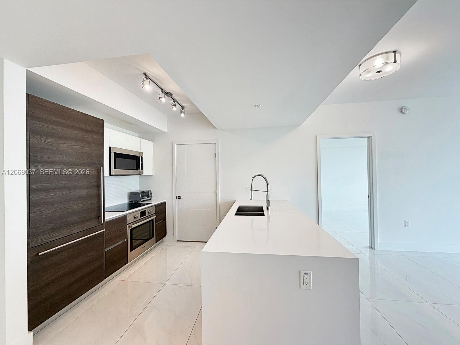 301 Altara Ave # 609, Coral Gables, FL 33146 — zdjęcie 5