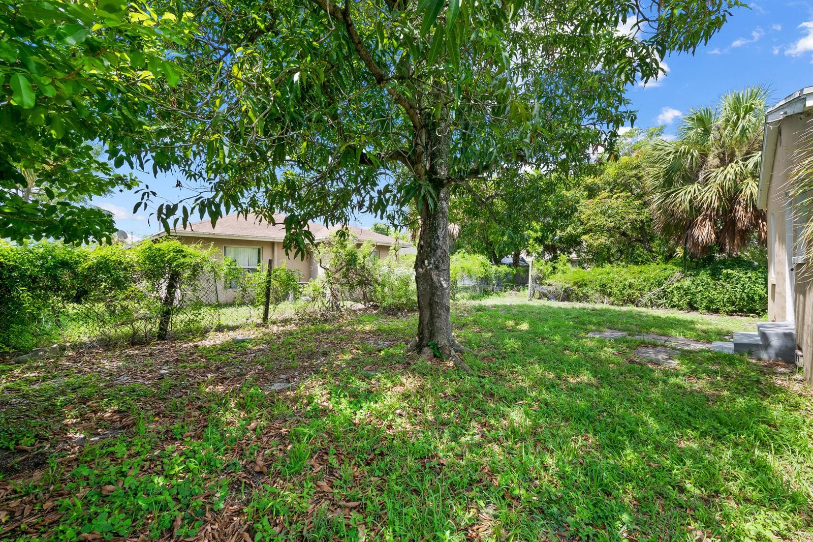 649 W 10TH Street, Riviera Beach, FL 33404 — zdjęcie 4