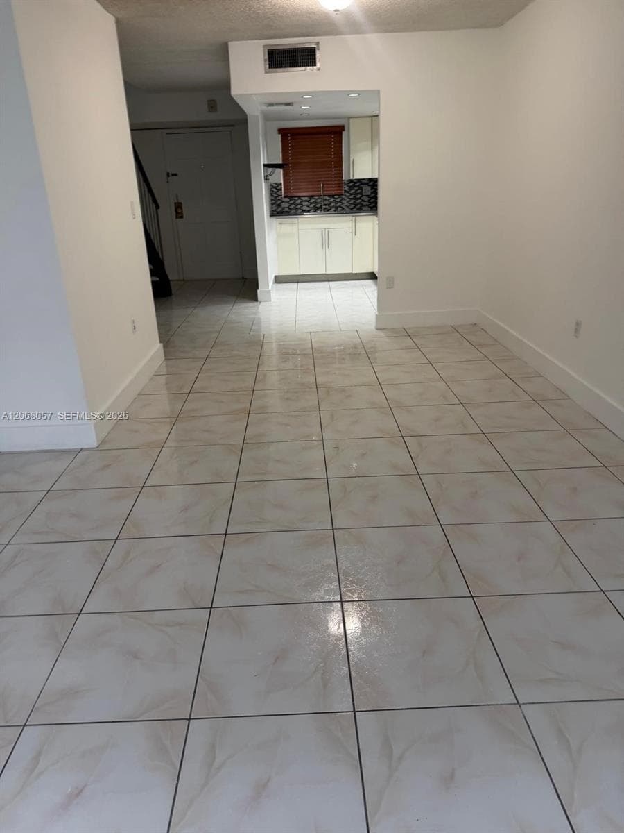 30 NW 87th Ave # C223, Miami, FL 33172 — zdjęcie 3