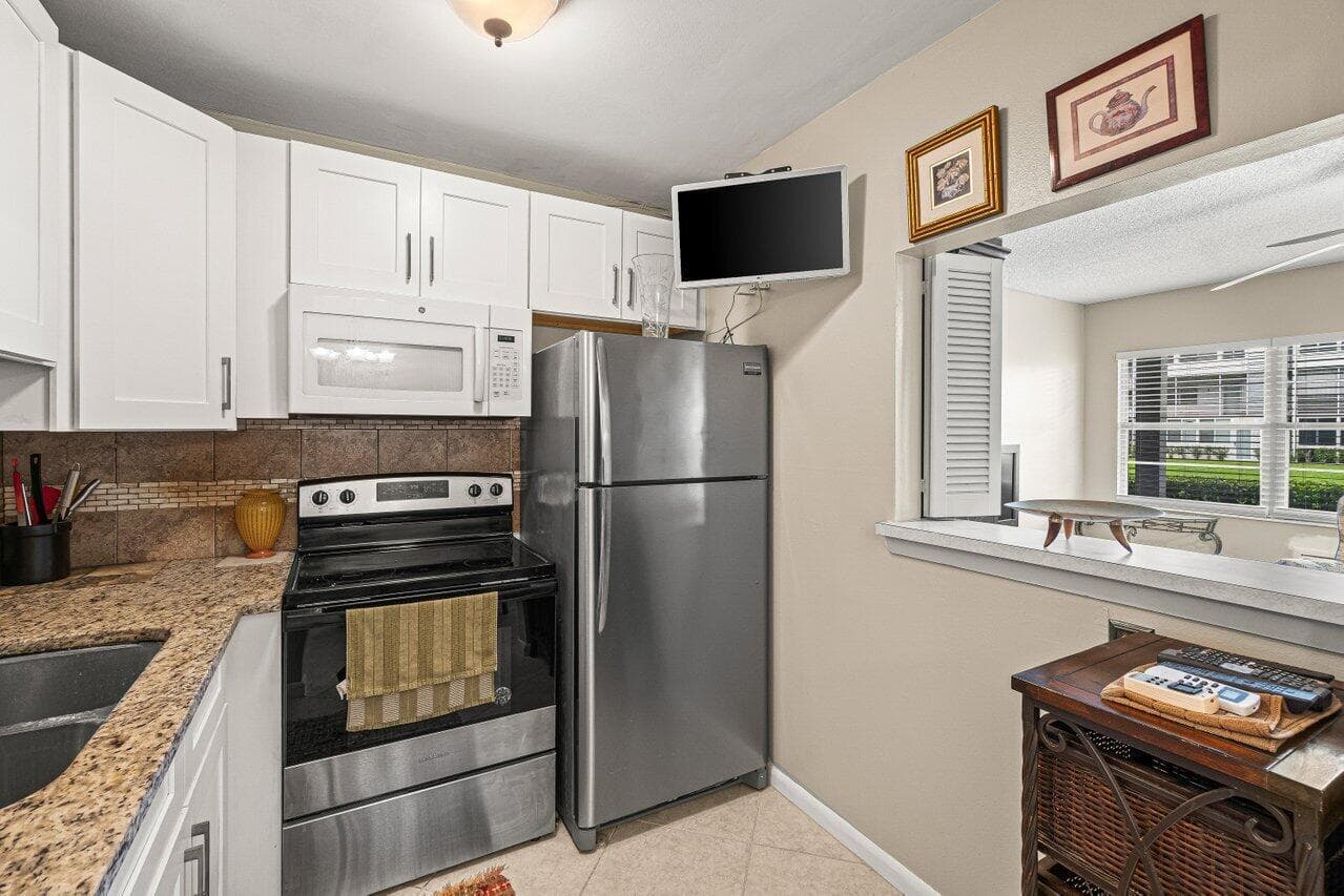 175 Suffolk E # 175, Boca Raton, FL 33434 — zdjęcie 2