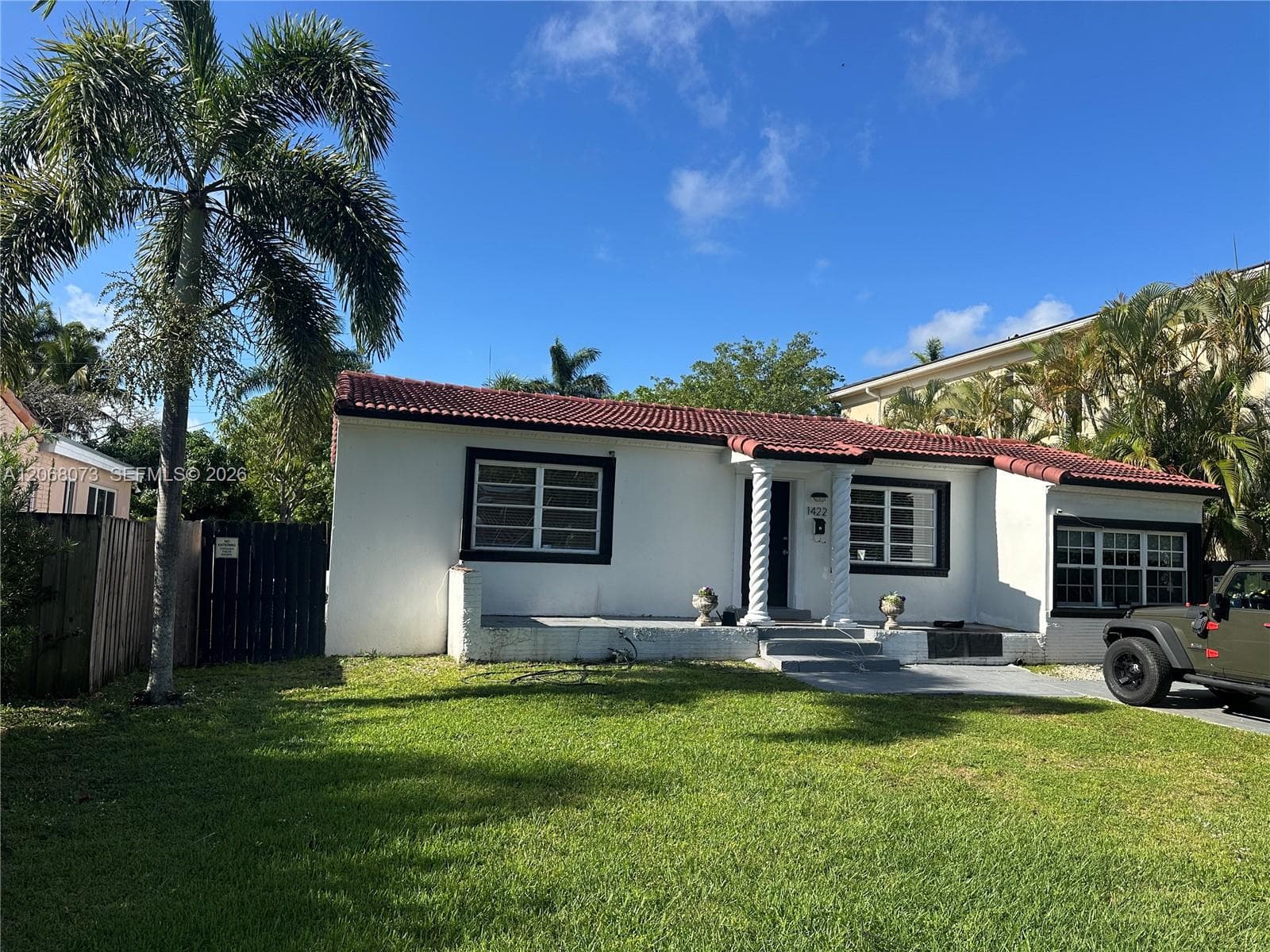 1422 Wiley St, Hollywood, FL 33020