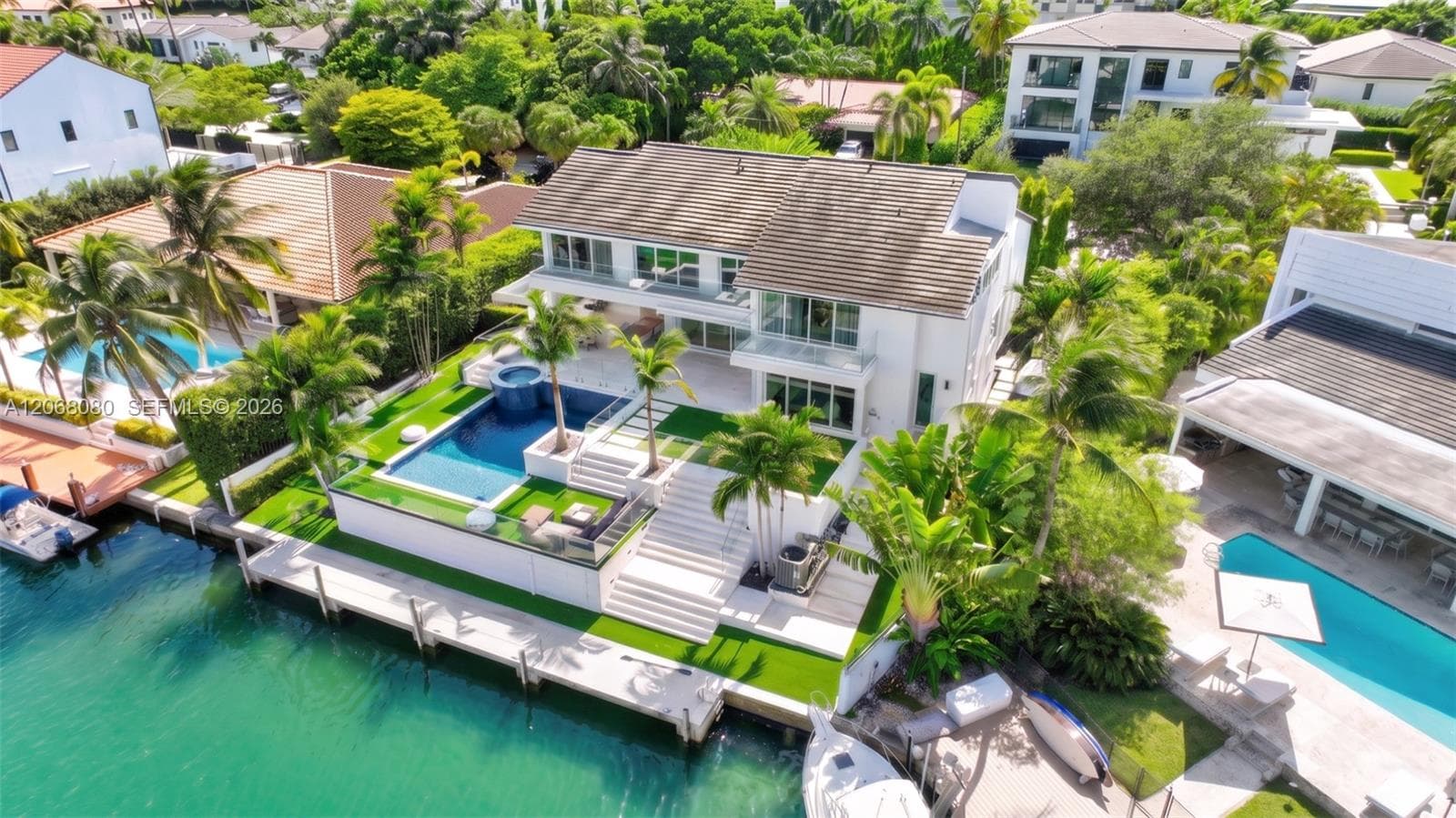 6819 Sunrise Pl, Coral Gables, FL 33133 — zdjęcie 2