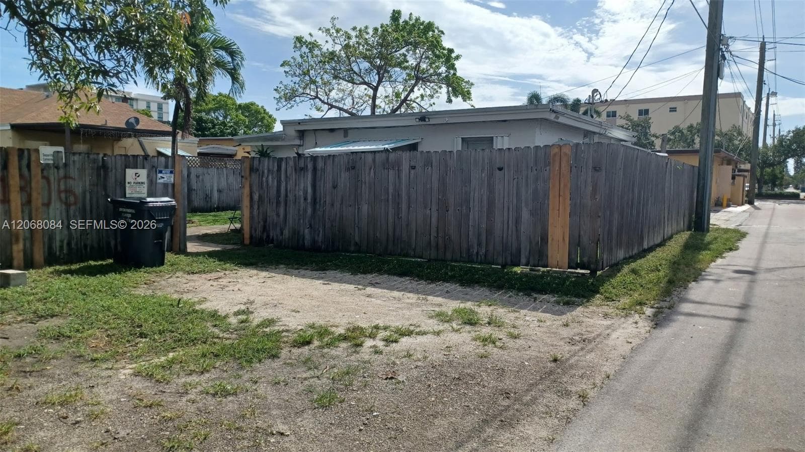 1806 Funston St # Rear, Hollywood, FL 33020 — zdjęcie 2