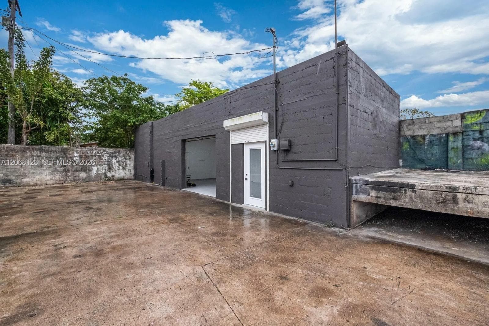 4601 NW 17th Ave, Miami, FL 33142 — zdjęcie 2