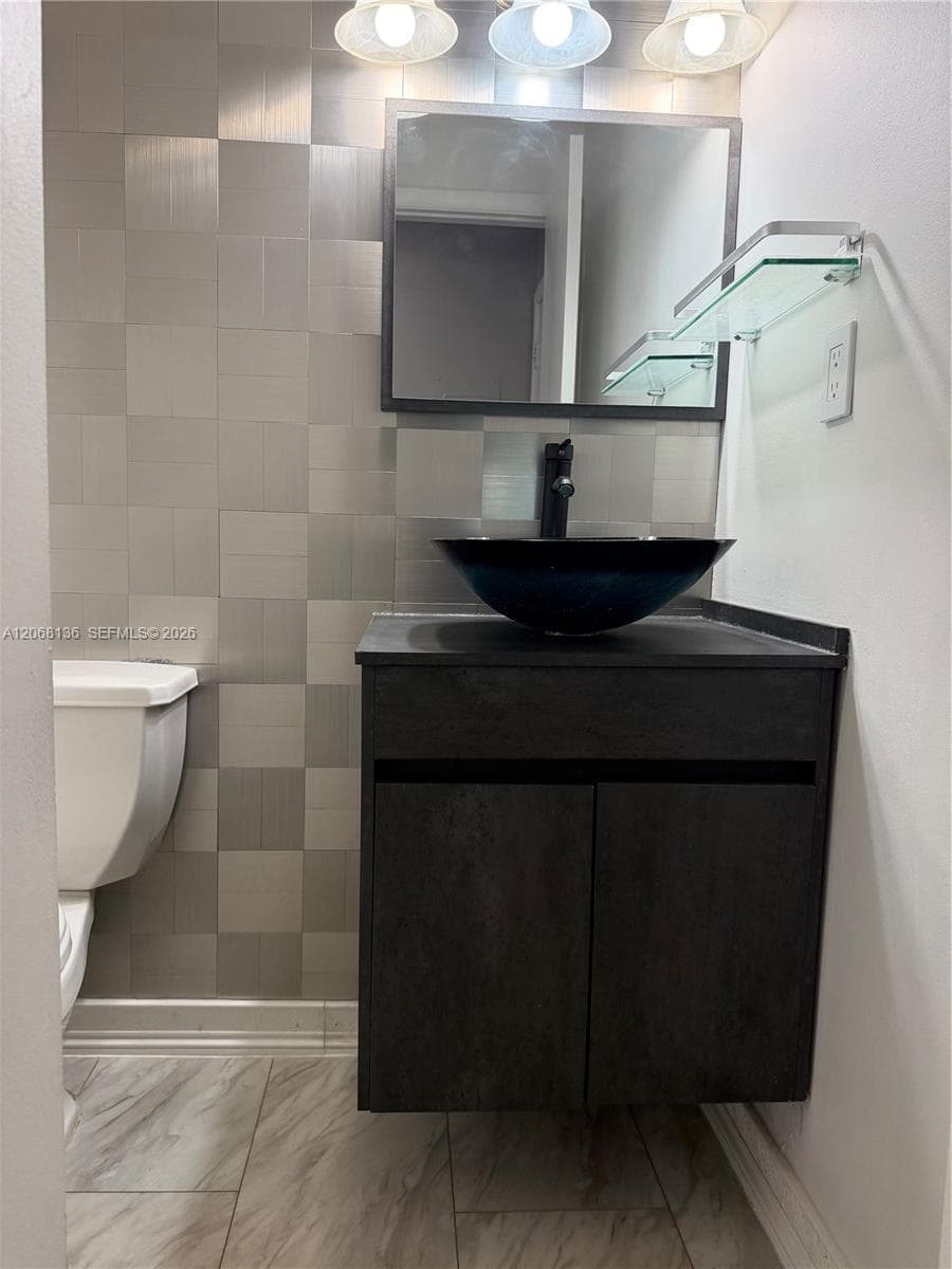 1520 Mckinley St # 108E, Hollywood, FL 33020 — zdjęcie 5