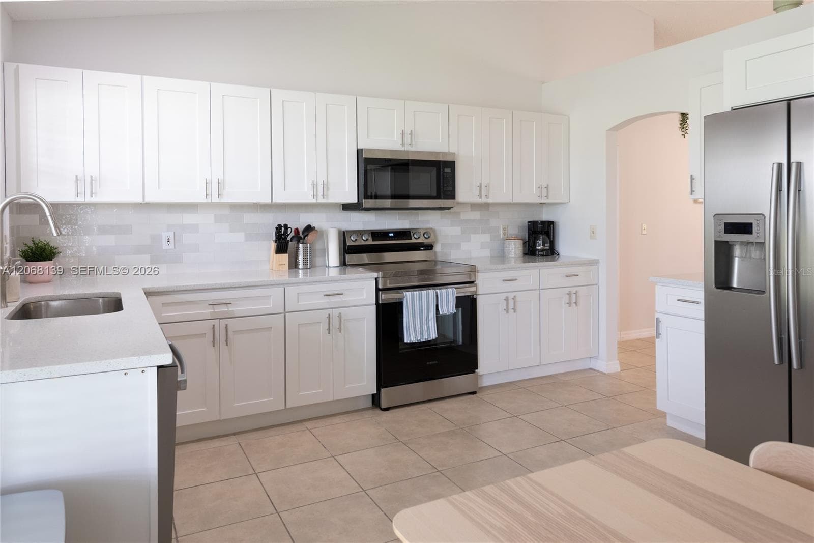 1085 INDIAN RIDGE TRL E, Kissimmee, FL 34747 — zdjęcie 4