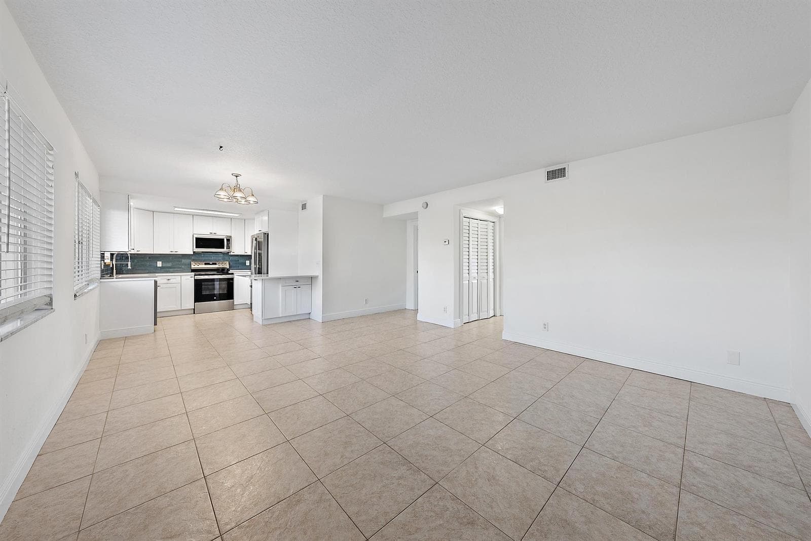 316 Southwind Court # Apt 107, North Palm Beach, FL 33408 — zdjęcie 2
