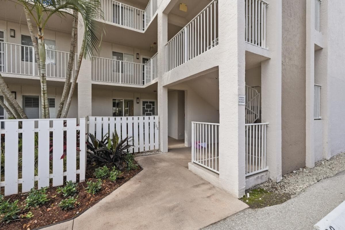 6112 HUNTWICK Terrace # 108, Delray Beach, FL 33484 — zdjęcie 2