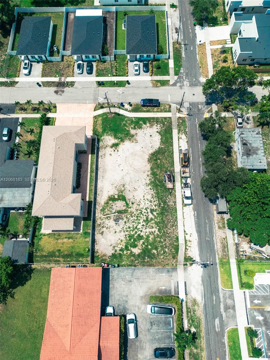 1000 NW 4 Ave, Hallandale Beach, FL 33009 — zdjęcie 3