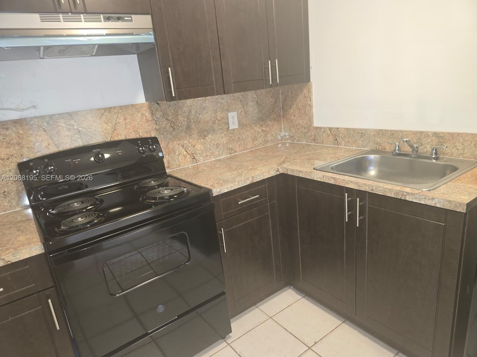 13725 NE 6th Ave # 104, North Miami, FL 33161 — zdjęcie 4