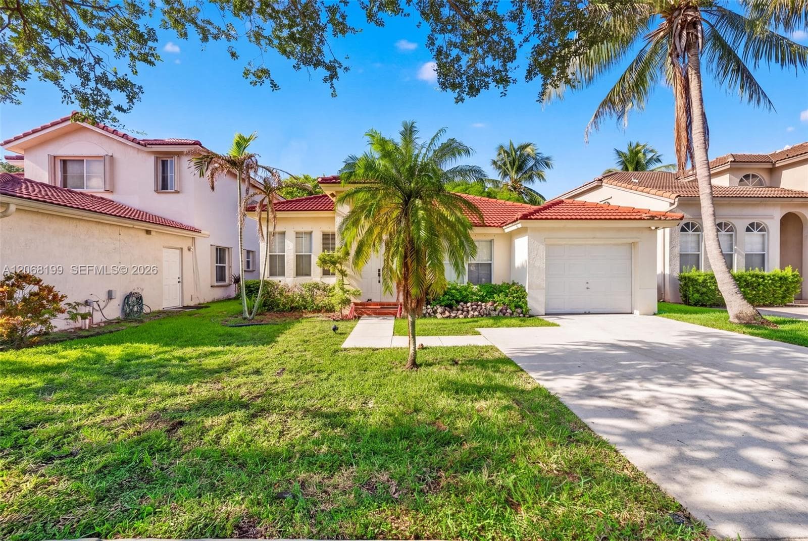 13976 S Cypress Cove Cir, Davie, FL 33325 — zdjęcie 4