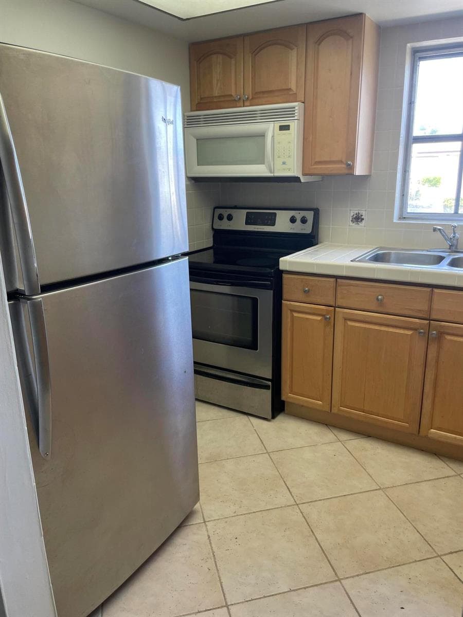 2965 ASHLEY Drive W # C, West Palm Beach, FL 33415 — zdjęcie 4
