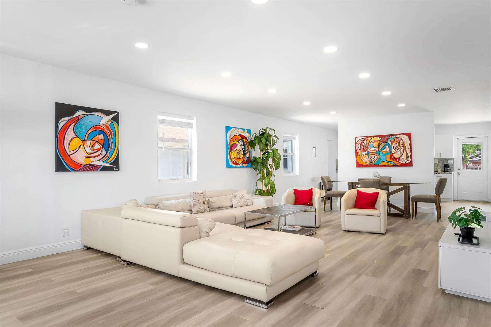 2709 Dewey Street, Hollywood, FL 33020