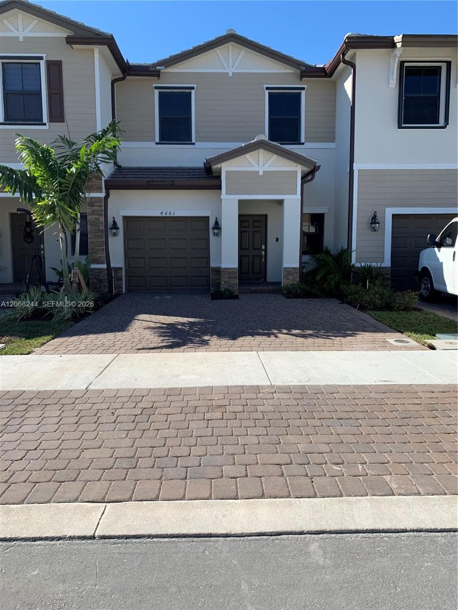 4681 Caspian Way # 4681, Davie, FL 33314