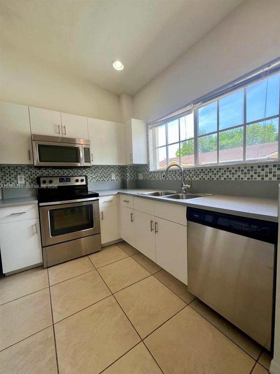 3824 SW 48th Ave # 3824, Hollywood, FL 33023 — zdjęcie 3